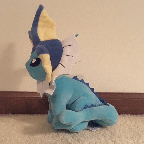 Vaporeon Official Pokemon Plush NwoT Brand new! 11" - Picture 2 of 6